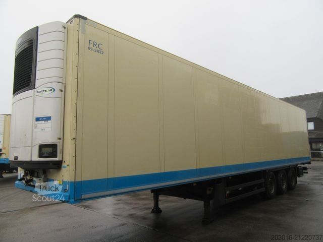 Reefer semitrailer SCHMITZ CARGOBULL Scheibe Achslift Doppelstock 7cm Wand HU & SP