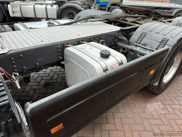 Zware vrachtwagen SCANIA R730 6X4 / Full steel suspension-Blatt Federung