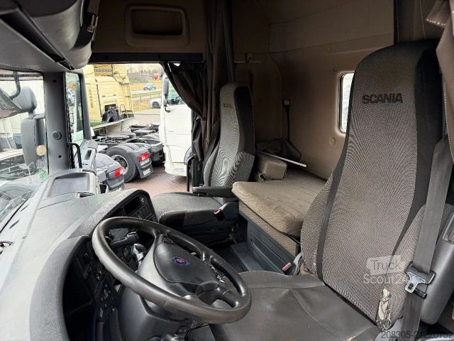 Zware vrachtwagen SCANIA R730 6X4 / Full steel suspension-Blatt Federung