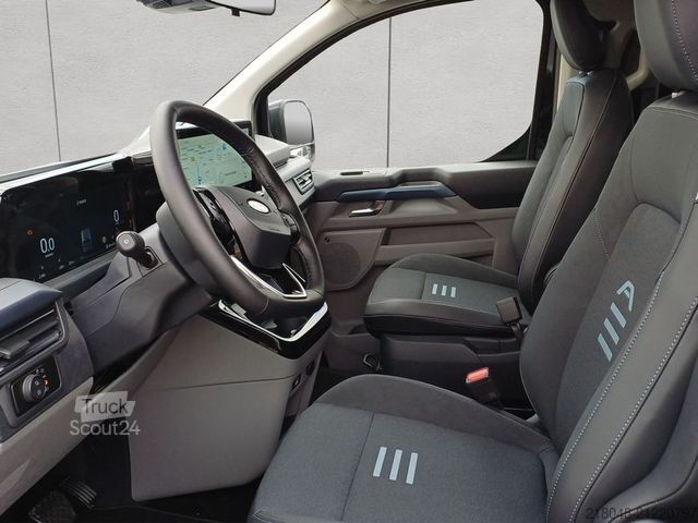 Minibus FORD Tourneo Custom Active 320 L1H1 4x4 Autm. 125 kW,