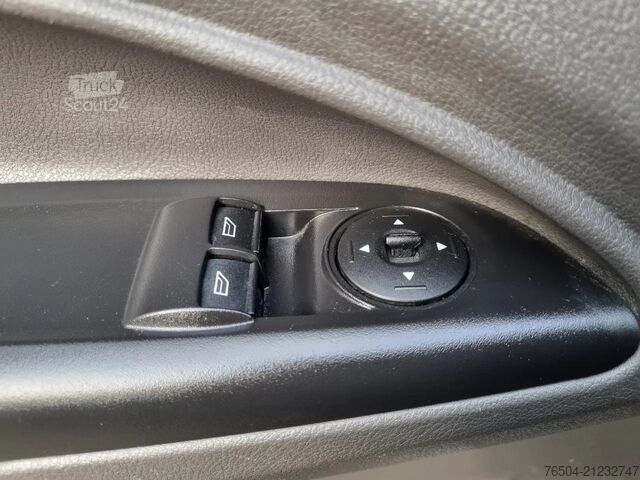 Furgão de painéis Ford Transit Connect L2 1.5 TDCI 100 pk Euro 6