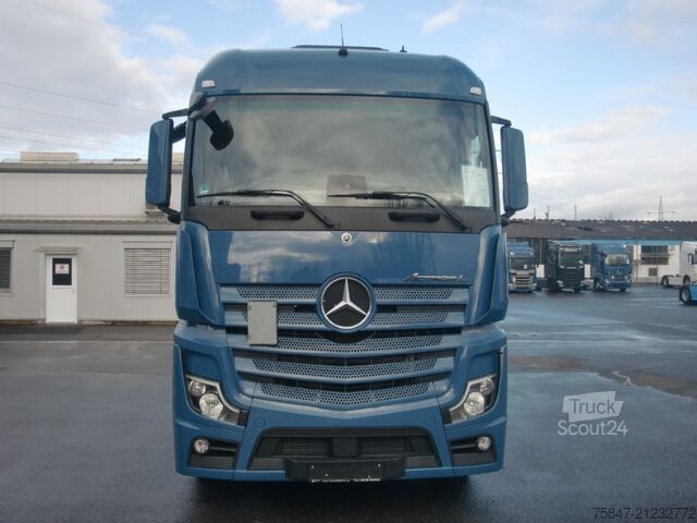 Volume tractor unit Mercedes-Benz Actros 1845 LS/NRL Standklima Retarder