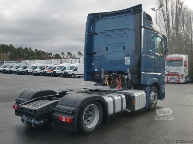 Volume tractor unit Mercedes-Benz Actros 1845 LS/NRL Standklima Retarder