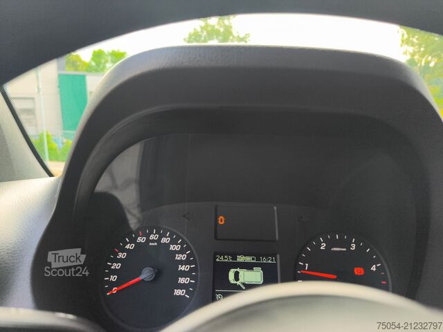 Vans ar augstu jumtu MERCEDES-BENZ Sprinter III Kasten RWD 317 CDI RWD