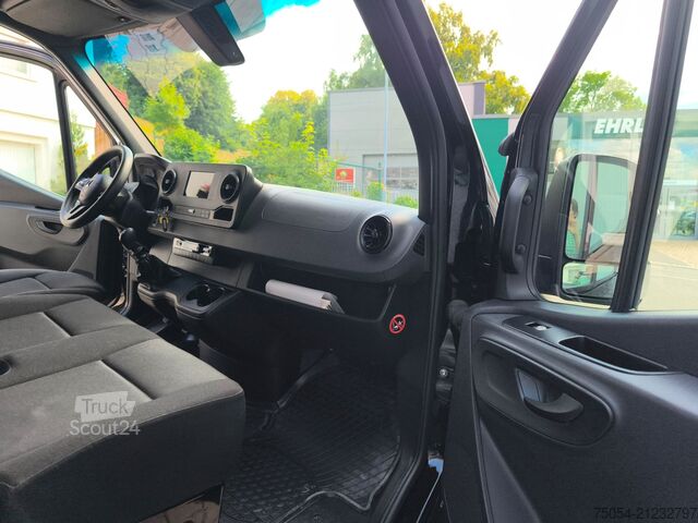 Vans ar augstu jumtu MERCEDES-BENZ Sprinter III Kasten RWD 317 CDI RWD