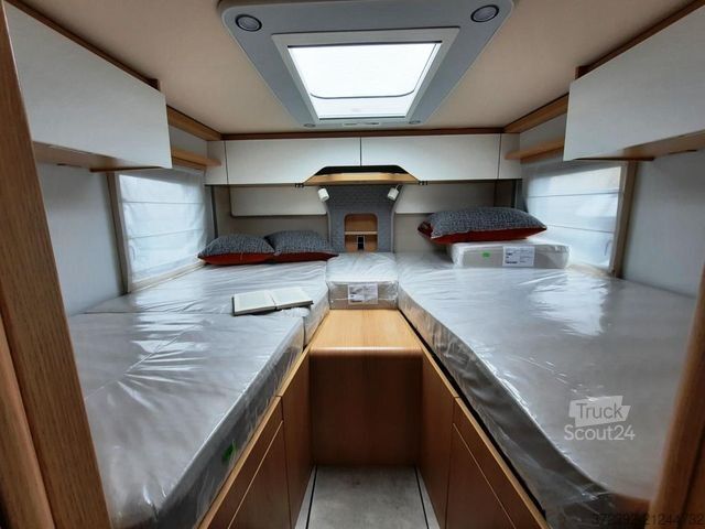 Half-integraal camper HYMER/ERIBA B-Klasse ML T 780 BlackLine Verfüg./Sparen Sie 9