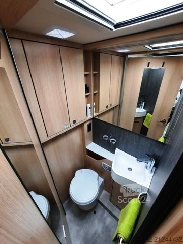 Half-integraal camper HYMER/ERIBA B-Klasse ML T 780 BlackLine Verfüg./Sparen Sie 9