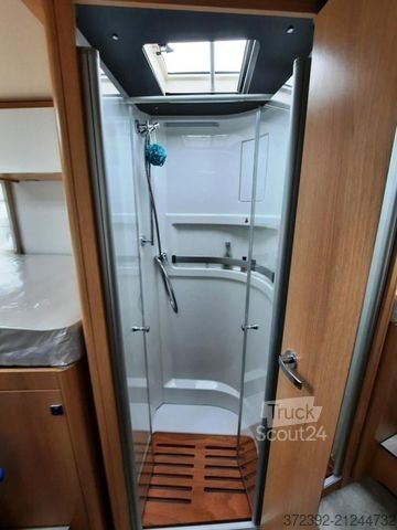 Half-integraal camper HYMER/ERIBA B-Klasse ML T 780 BlackLine Verfüg./Sparen Sie 9