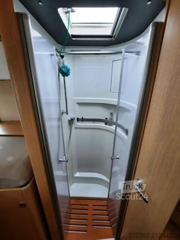 Integrirani avtodom HYMER/ERIBA B-Klasse 680 Lithium/Solar/Gastank/1.Hand