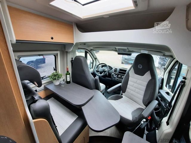 Kamper SUNLIGHT Camper Van CLIFF 540 Adventure Edition Verfüg./S