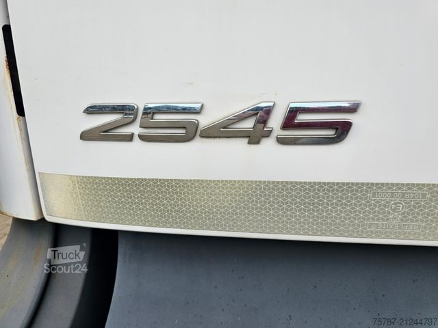 Lastbil med utbytbar kaross MERCEDES-BENZ 2545 BDF Twistlook, Klima, Euro 6, 2 x AHK