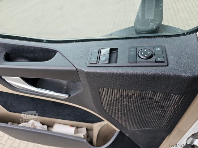 Lastbil med utbytbar kaross MERCEDES-BENZ 2545 BDF Twistlook, Klima, Euro 6, 2 x AHK