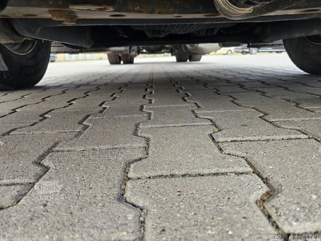 Lastbil med utbytbar kaross MERCEDES-BENZ 2545 BDF Twistlook, Klima, Euro 6, 2 x AHK