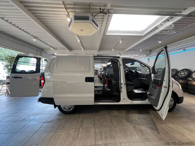 Панелен ван HYUNDAI H-1  2,5 CRDI Kastenwagen*Garantie*