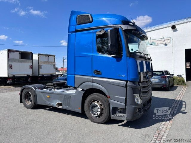 Vakio vetoauto MERCEDES-BENZ Actros 5  MB 1842 Retarder 2 Tanks