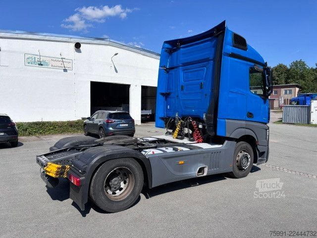 Vakio vetoauto MERCEDES-BENZ Actros 5  MB 1842 Retarder 2 Tanks