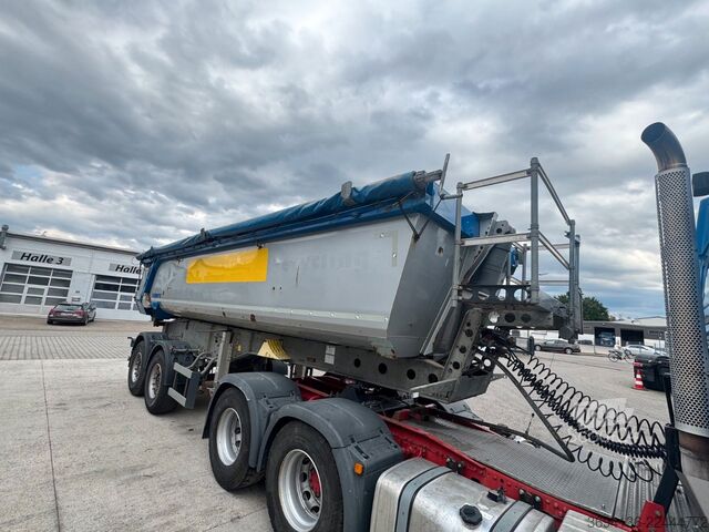 Sklopný návěs SCHMITZ CARGOBULL SKI 18 SL-7,2SR hydraulische Heckklappe