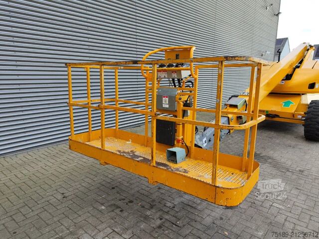 Telescopic platform Haulotte H21TX