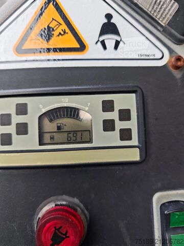 Reifenwalze Volvo SD 25