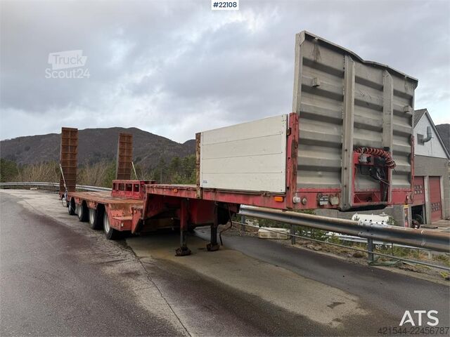 Dieplader Vang SHSL 4 axle machine trailer w/ hydraulic driving b