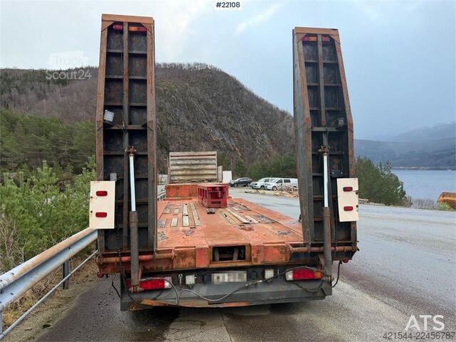 Nizki nakladalnik Vang SHSL 4 axle machine trailer w/ hydraulic driving b