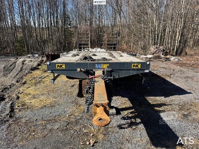 Carregador baixo NC machinery trailer with manual loading ramps
