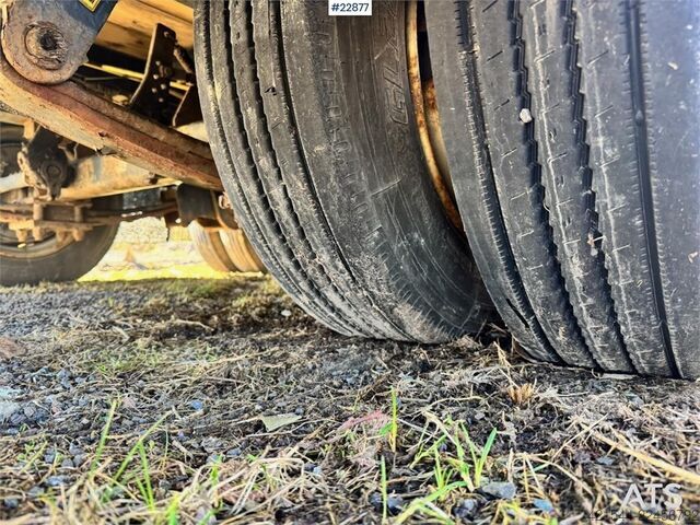 Tieflader NC machinery trailer with manual loading ramps