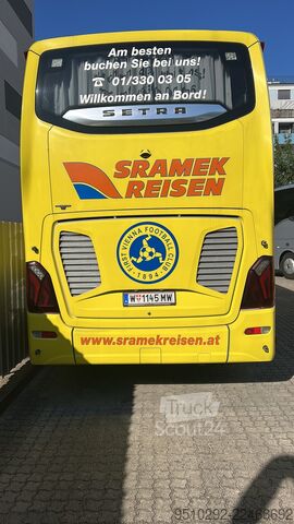 Diaľkový autobus Setra Top Class S 516 HDH