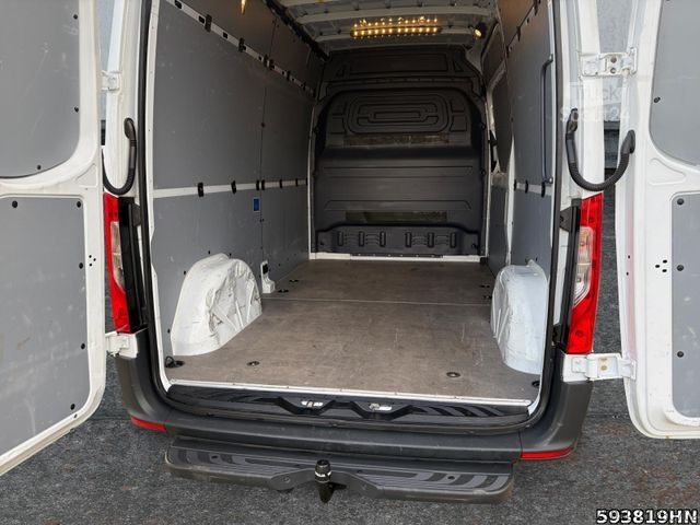 Bestelwagen MERCEDES-BENZ Sprinter 211 CDI *AHK*Klima*Kamera*DAB*