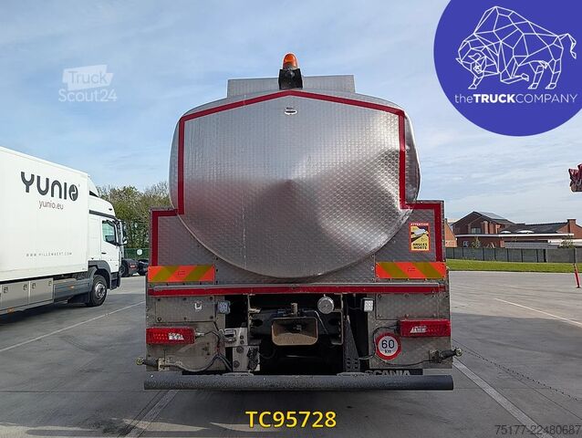 Cisterna Scania P 450