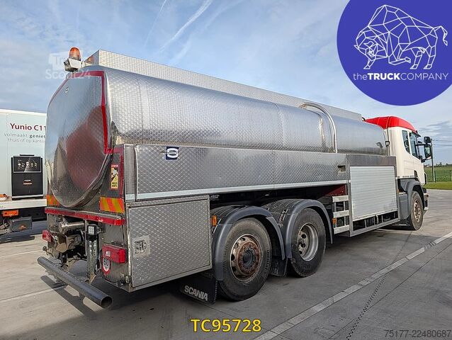 Cisterna Scania P 450