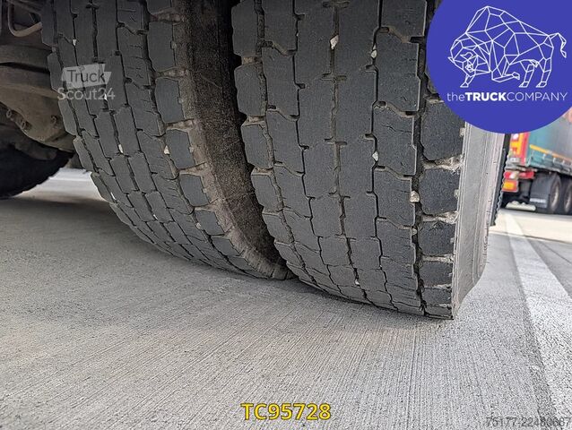 Cisterna Scania P 450