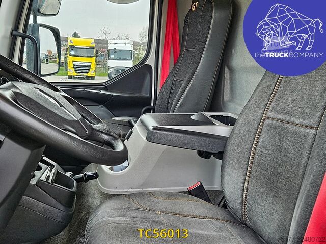 Mala Renault D 210