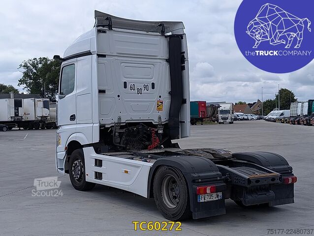 Standaard-SZM Mercedes-Benz Actros 1845