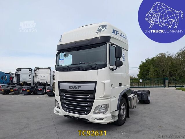 Chassis com cabina DAF XF 450
