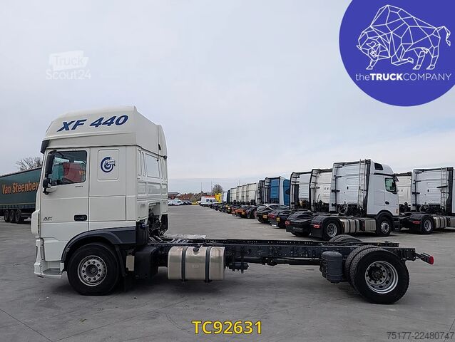 Chassis com cabina DAF XF 450