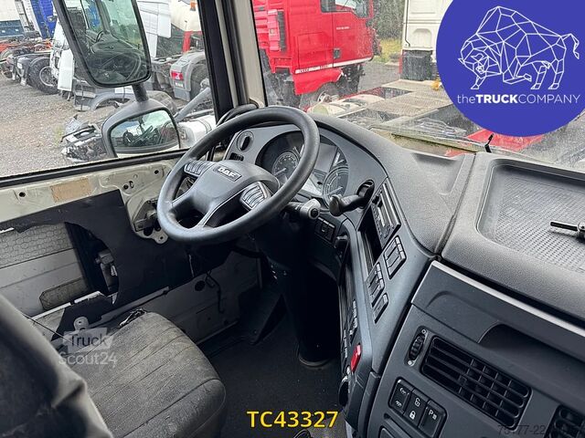 Chassis com cabina DAF XF 440