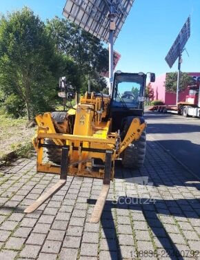Teleskopisk håndtering JCB 540-140