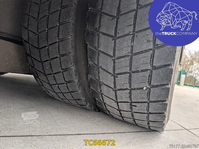 Bâche coulissante Mercedes-Benz Actros 2548