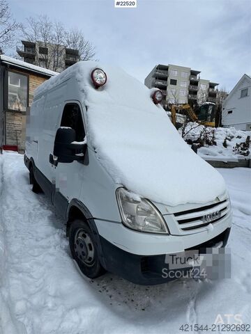 Camioneta familiar de techo alto Iveco Daily 50C Van – delivered with new EU approval