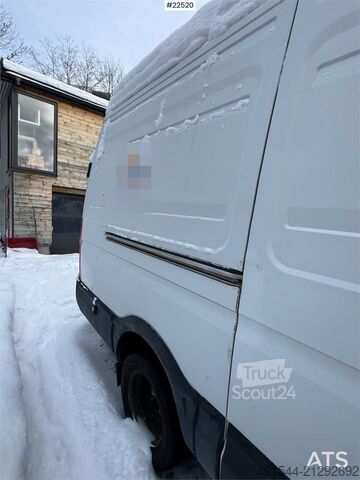 Camioneta familiar de techo alto Iveco Daily 50C Van – delivered with new EU approval