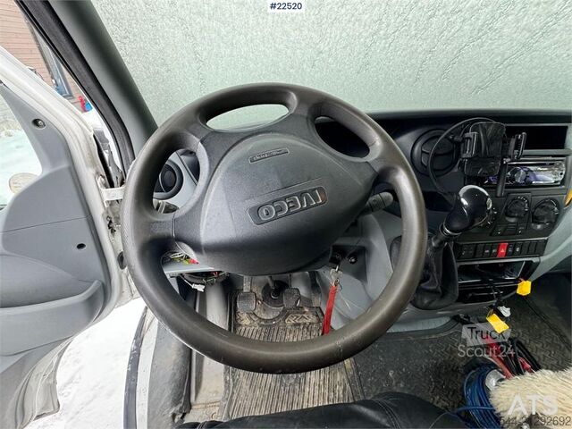 Camioneta familiar de techo alto Iveco Daily 50C Van – delivered with new EU approval