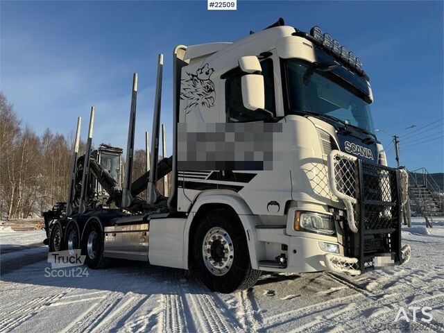 Transporter drewna Scania R770 Tridem Timber Truck with Epsilon M110L crane