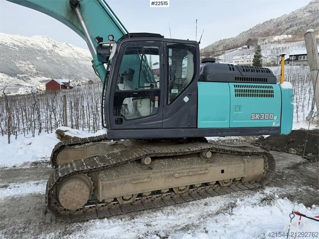 Excavator pe șenile Kobelco SK300LC-10 excavator with excavation bucket, gradi