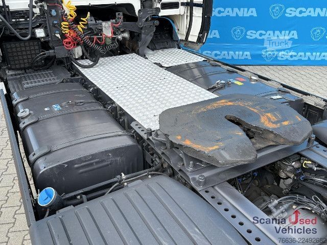 Standardowy ciągnik siodłowy Scania R 450 A4x2EB RETARDER MEGA VOLUME PARK AIRCO