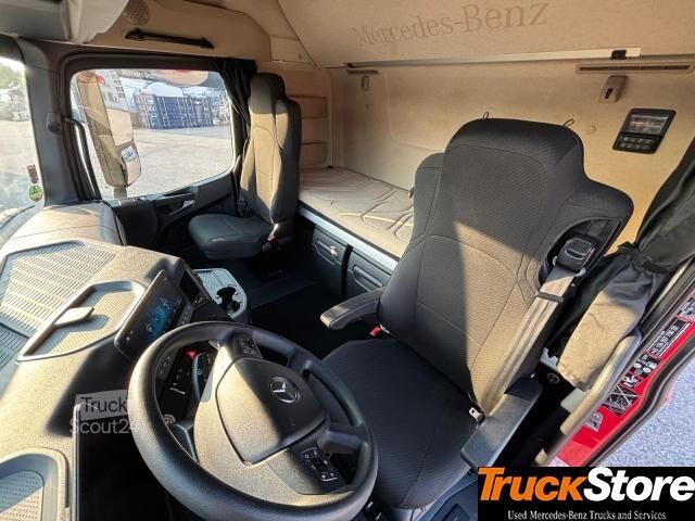 Τυπική μονάδα τράκτορα  Actros 1851 LS