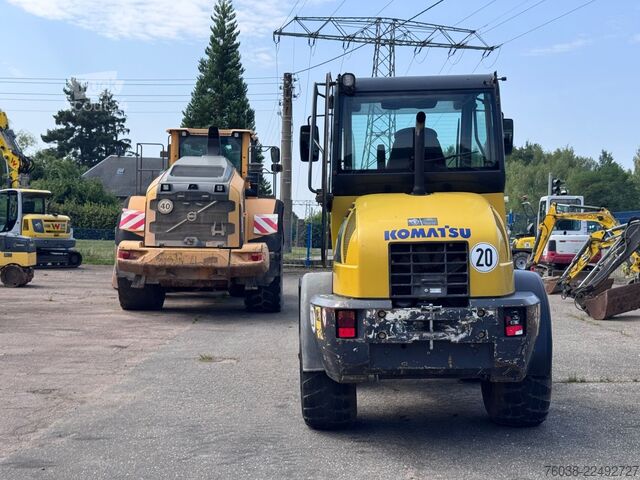 Riteņu iekrāvējs KOMATSU KOMATSU WA80 (70, 75, 85, 90) PG Schaufel