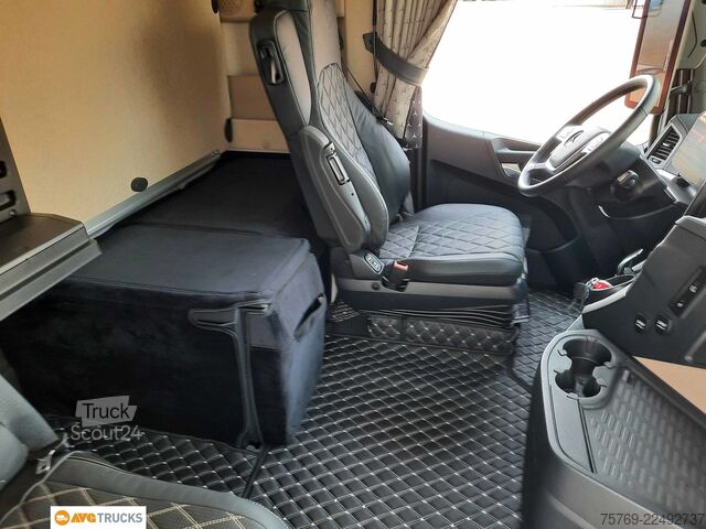 Lielapjoma vilcējs MERCEDES-BENZ 1853 LS ACTROS L Hubsattelkupplung Leder Alu