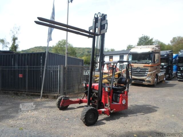 Heftruck MOFFETT M 4 25.3/ 880 Std. ALLRAD !!