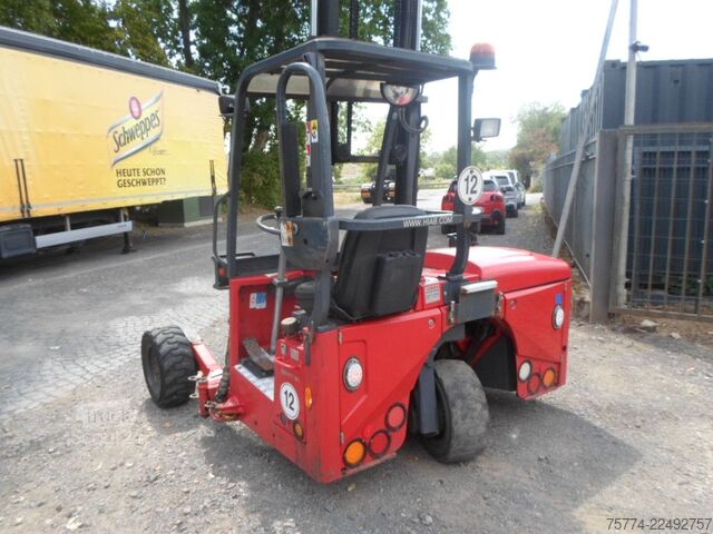 Heftruck MOFFETT M 4 25.3/ 880 Std. ALLRAD !!